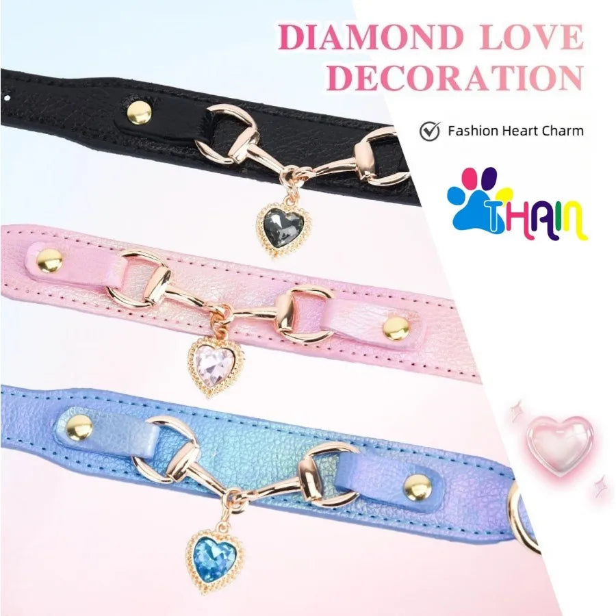 Fashion Dog Collar with Bling Diamonds Heart Charm 5 Holes Adjustable PU Leather Rhinestones Necklace Collar Gold Buckle for Sm